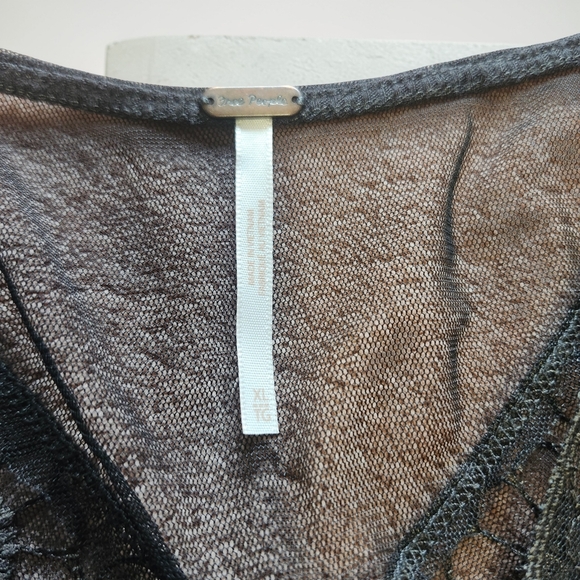 Flowy Free People Top - Picture 4 of 4